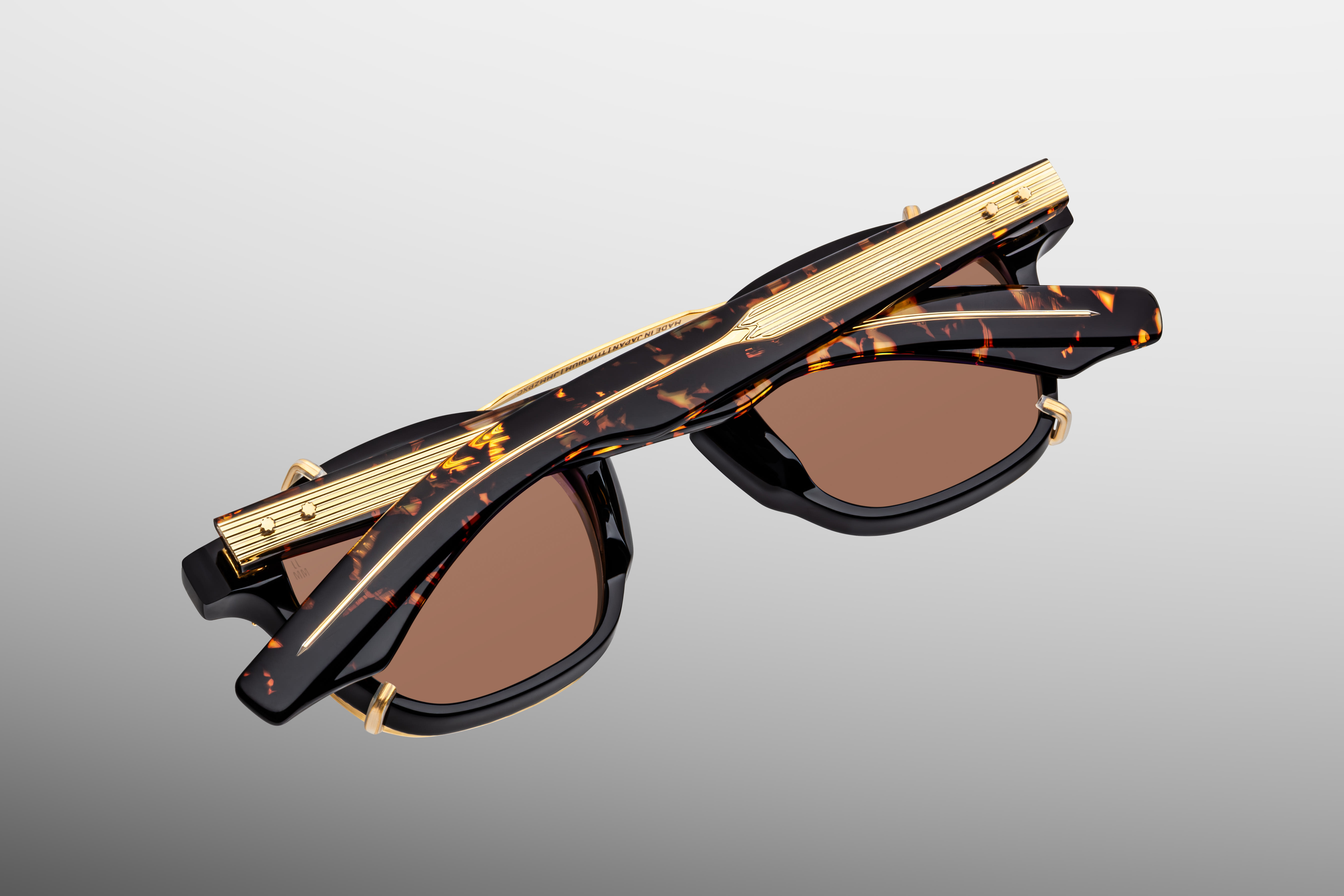 ZEPHIRIN 47 CLIP ON 2 – Jacques Marie Mage ZEPHIRIN 47 CLIP ON 2 – Jacques Marie Mage